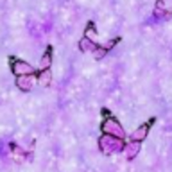 Meet your Posher, Larissa - Picture 1 of 1